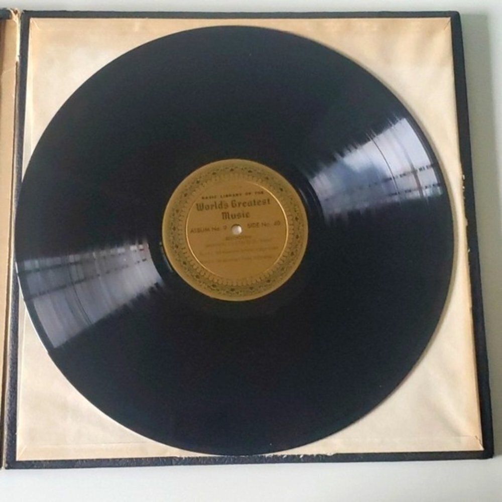 Vintage 1950s NO.9 World's Greatest Music Album GUC
